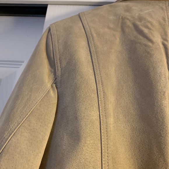 Style & Co beautiful genuine leather tan zip up jacket!! - Picture 8 of 8